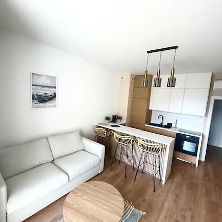 Horizon Apartment *